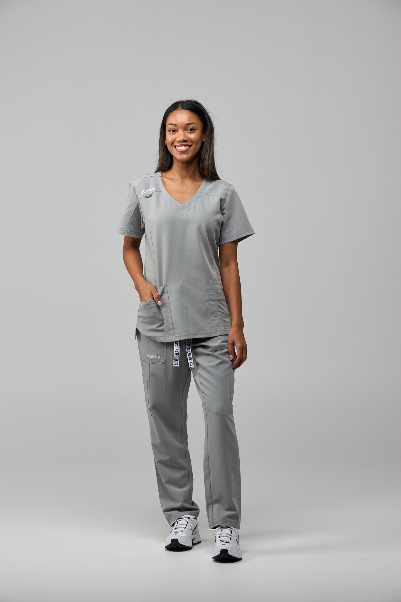 LuxeFlex™ Straight Leg Scrub Pants – Women's Nursing Scrubs | Grey