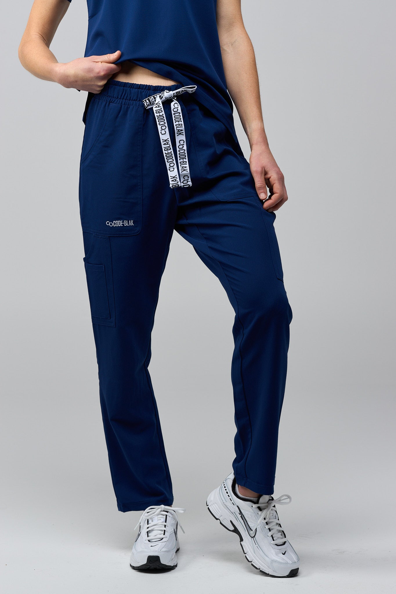 LuxeFlex™ Straight Leg Scrub Pants – Women's Nursing Scrubs | Navy Blue