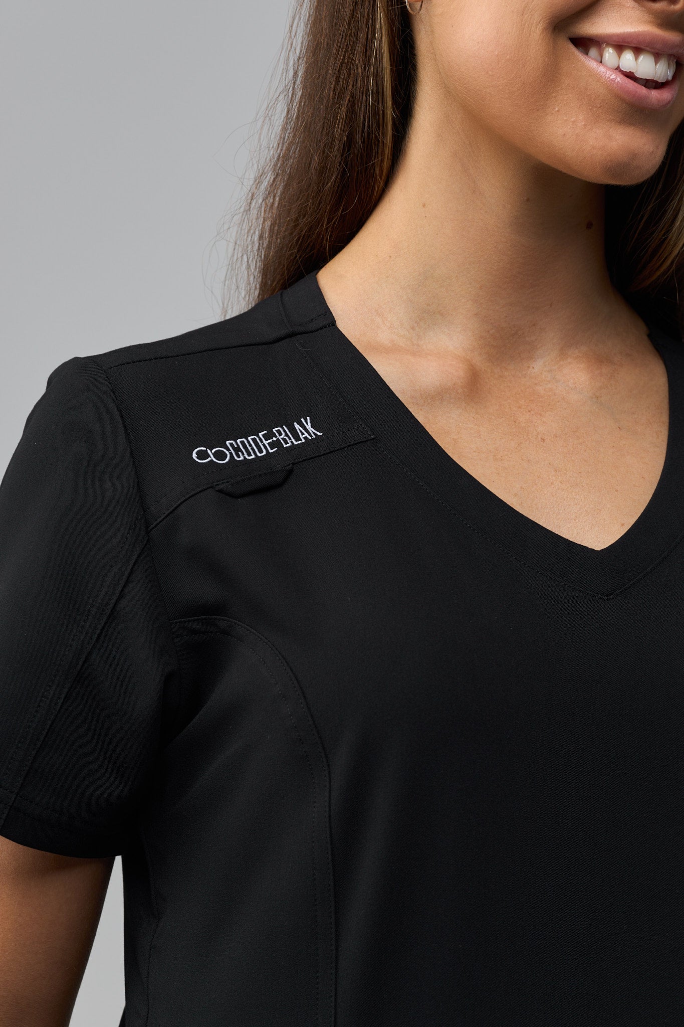 LuxeFlex™ V-Neck Scrub Top – Women's Nursing Scrubs | Black