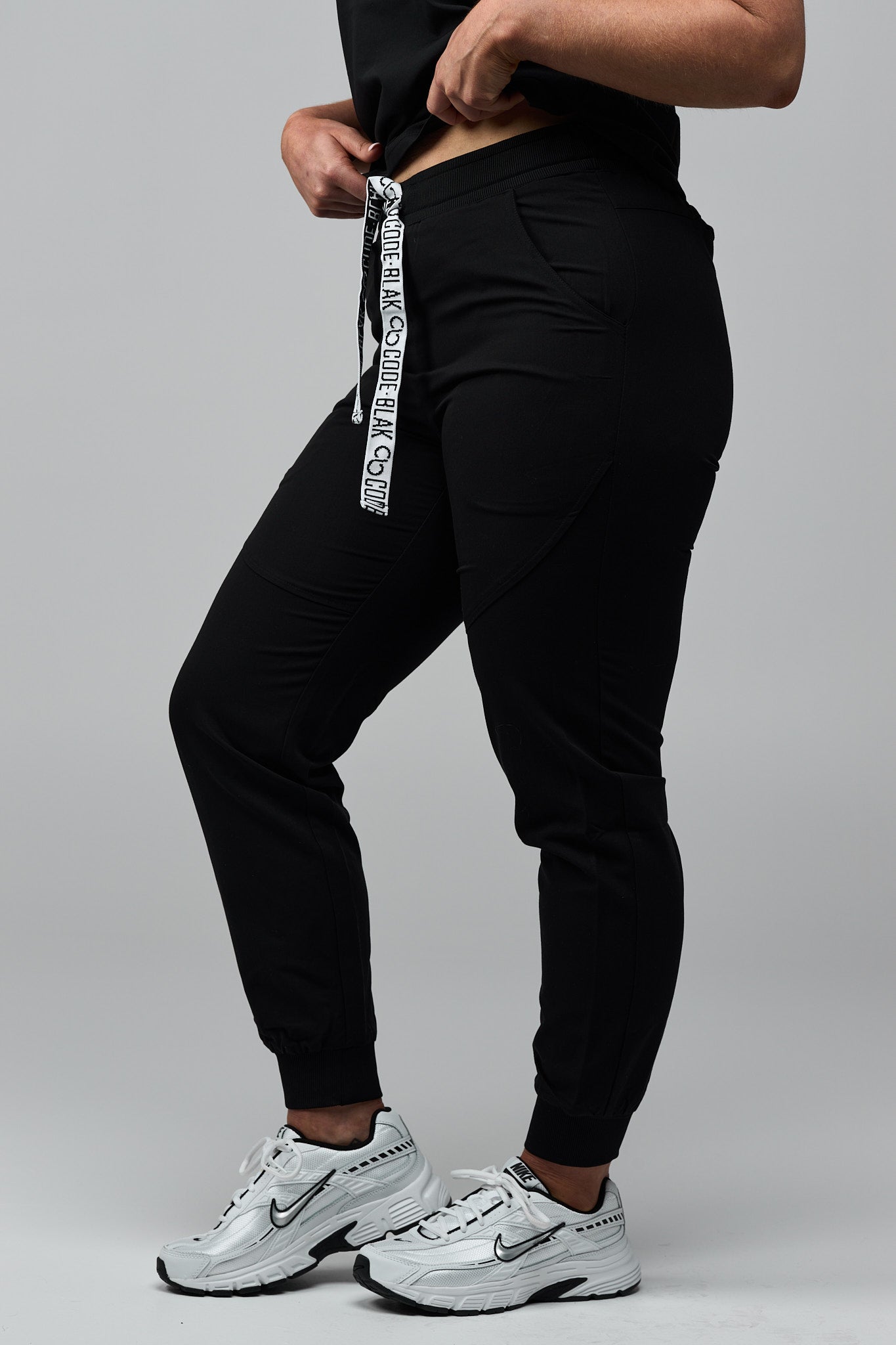 LuxeFlex™ Cuffed Scrub Pants – Women's Nursing Scrubs | Black